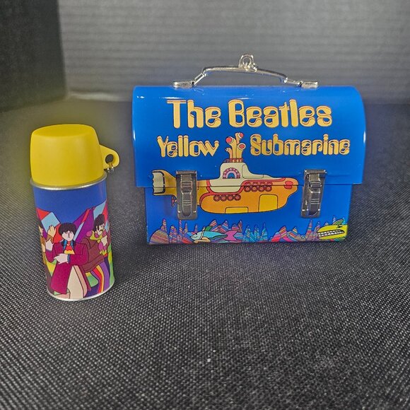 Hallmark 2002 The Beatles Yellow Submarine Lunch Box 2 Piece Ornament Set NIB - Picture 12 of 14